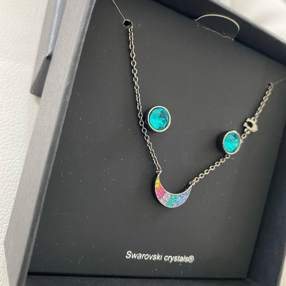 NWT Coach Multi Swarovski Crystal Moon Necklace & Earring Set - Picture 4 of 4